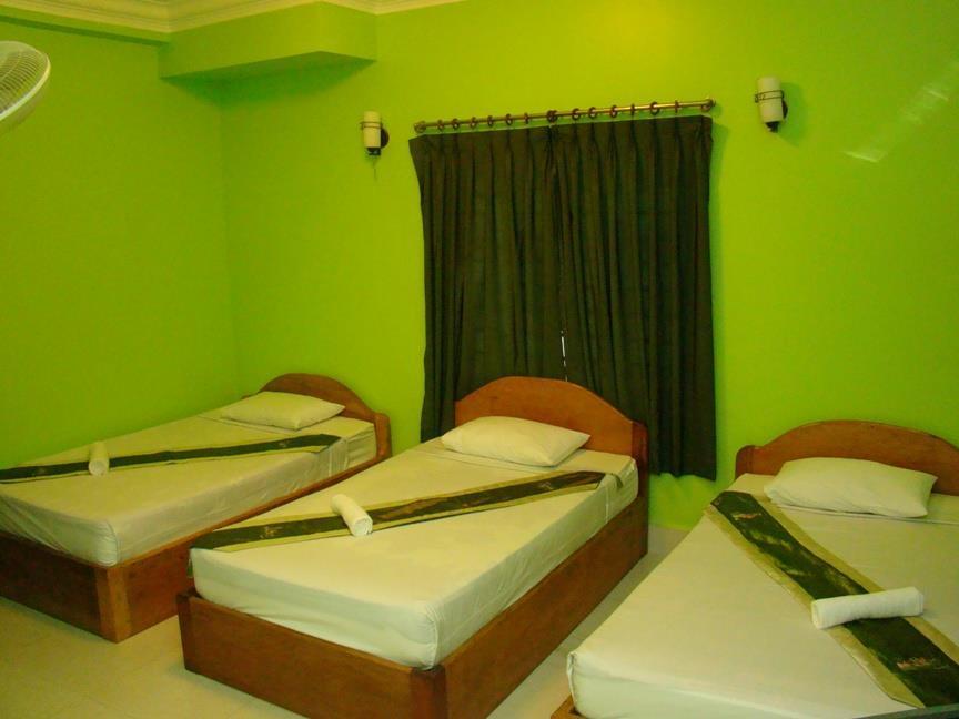 Golden Papaya Guesthouse เสียมราฐ ภายนอก รูปภาพ
